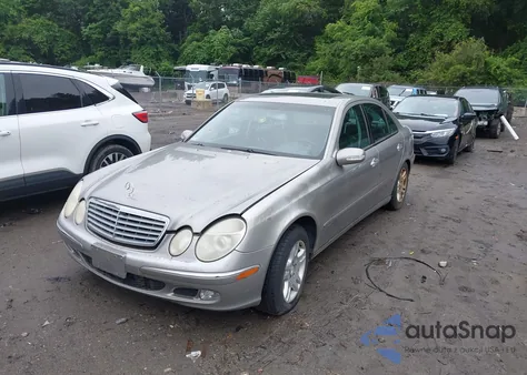 2003 Mercedes-Benz E 320 из США, поврежденный, VIN WDBUF65J63A170056